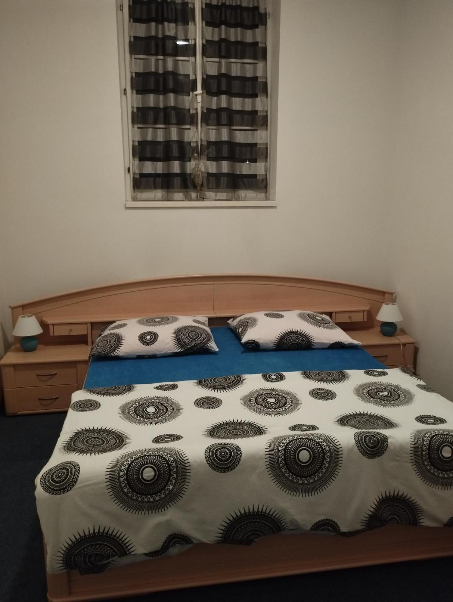 Apartmany Ceska Skola Lipova  Exteriör bild